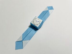 折り紙時計完成図